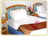 Phuket Golden Sand Inn deluxe room